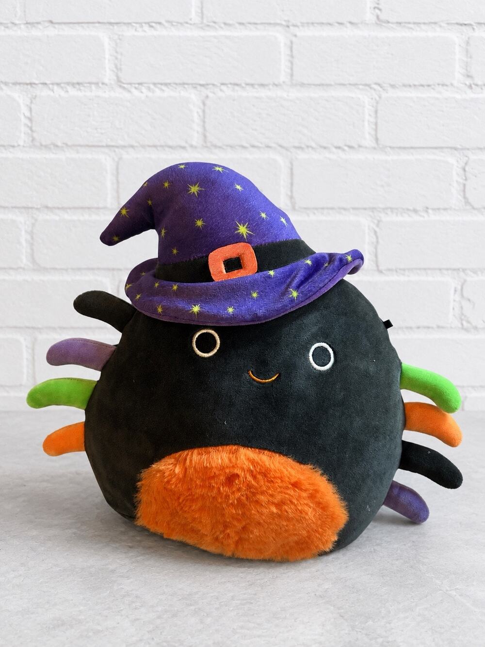 Squishmallows Bella Black Spider Witch Hat 8” Halloween Plush No Hang Tag